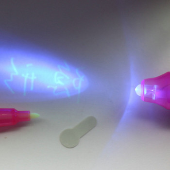 4 τμχ Πολυλειτουργικό φωτεινό φωτεινό αόρατο στυλό μελανιού για παιδιά Μαθητές καινοτόμο δώρο Σχέδιο εκμάθησης στυλό Χριστουγεννιάτικα δώρα