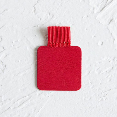 1 kom. Samoljepljivi za prijenosna računala Kožna kopča za olovke Elastična omča Dnevnici Međuspremnici Držač za olovke