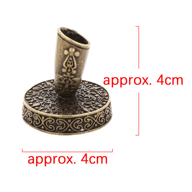 1 PC vana euroopa stiilis pliiatsihoidja metallist ümmarguse alusega sulgede kastmispliiatsite jaoks Kingitused Kooli kontoritarbed Kirjatarbed