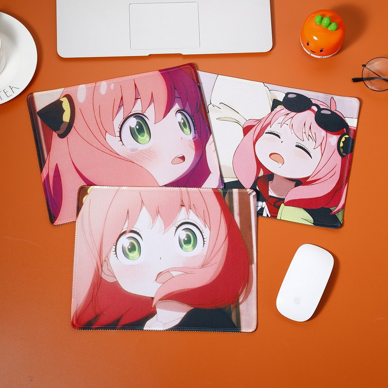 Anime SPY FAMILY Mouse Pad Desk Mat Kawaii Gaming Mouse Pad Yor Twilight Mali Mousepad Dekoracija sobe za tinejdžerice