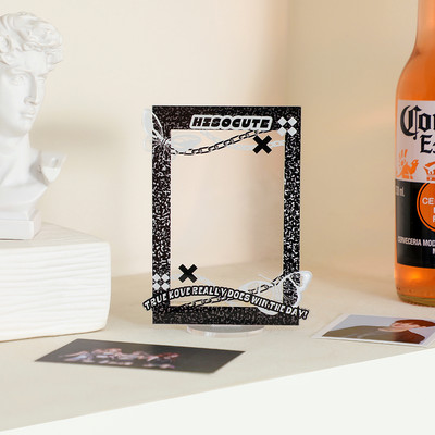 Νέα Kawaii Idol Photocards Κορνίζα φωτογραφιών Ακρυλική επιτραπέζια βάση φωτογραφίας Kpop Αξεσουάρ γραφείου Σχολική γραφική ύλη