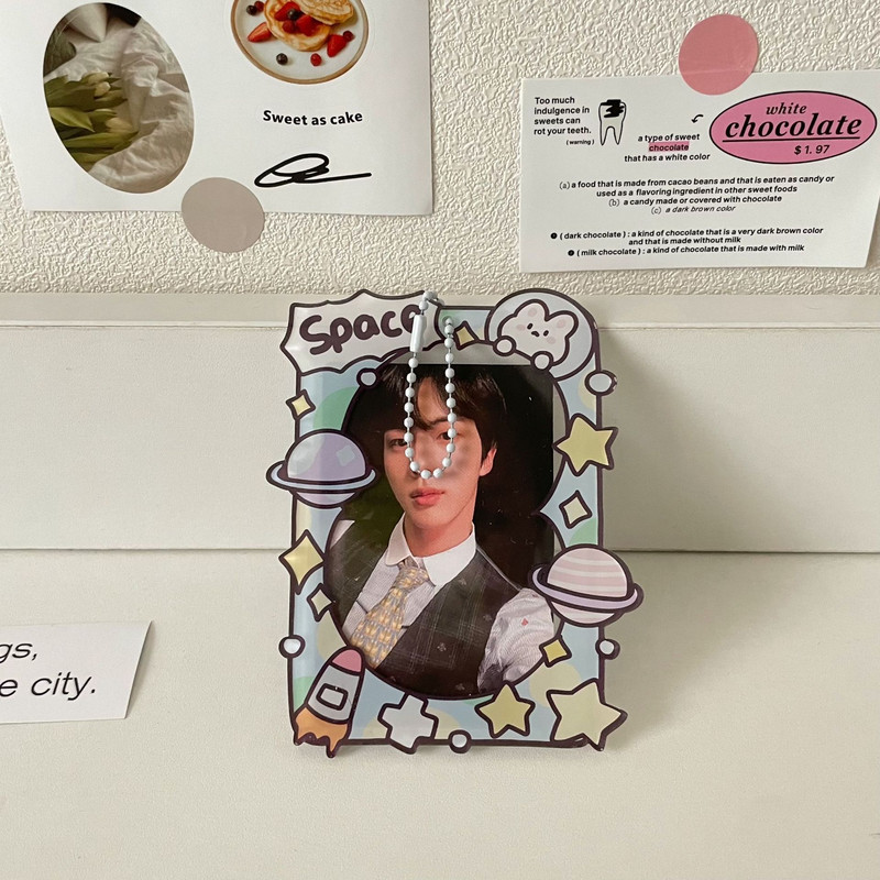 MINKYS Kawaii akrilo pieno karvė katė Kpop fotokortelių laikiklis Nuotraukų kortelių laikiklis krepšys pakabukas mokyklos raštinės reikmenys