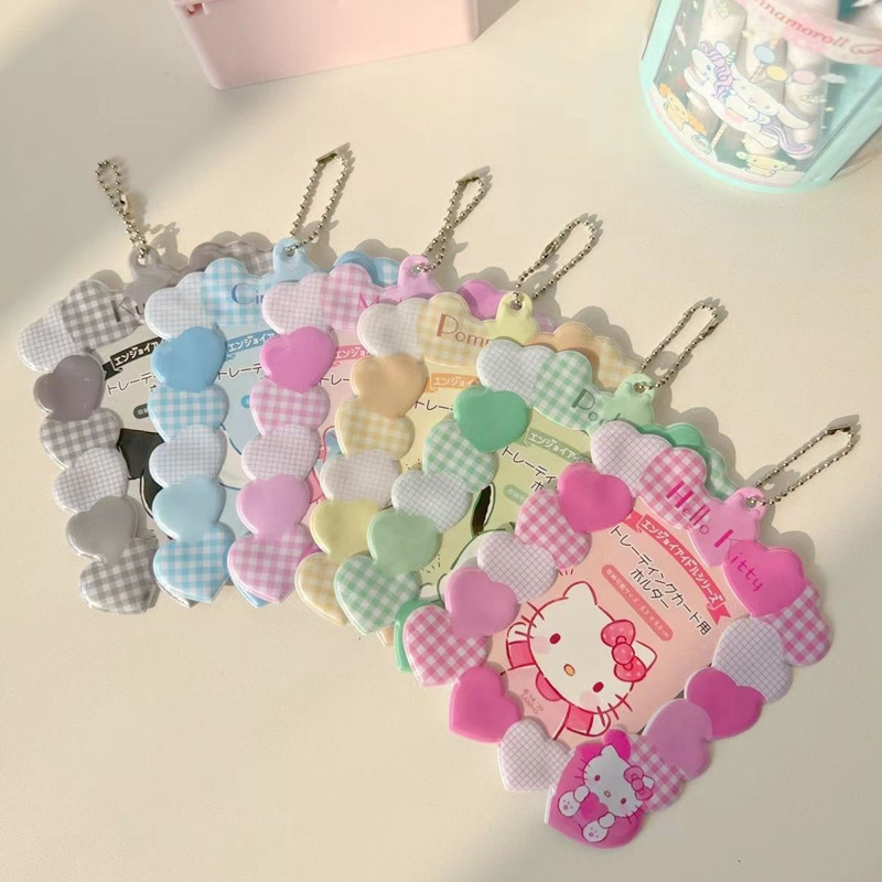 Armas multifilmi armastuse fotokaardihoidja Kpop Idol foto kaitsev ekraanivarrukad Kawaii kirjatarvete õpilase ripats kingitus