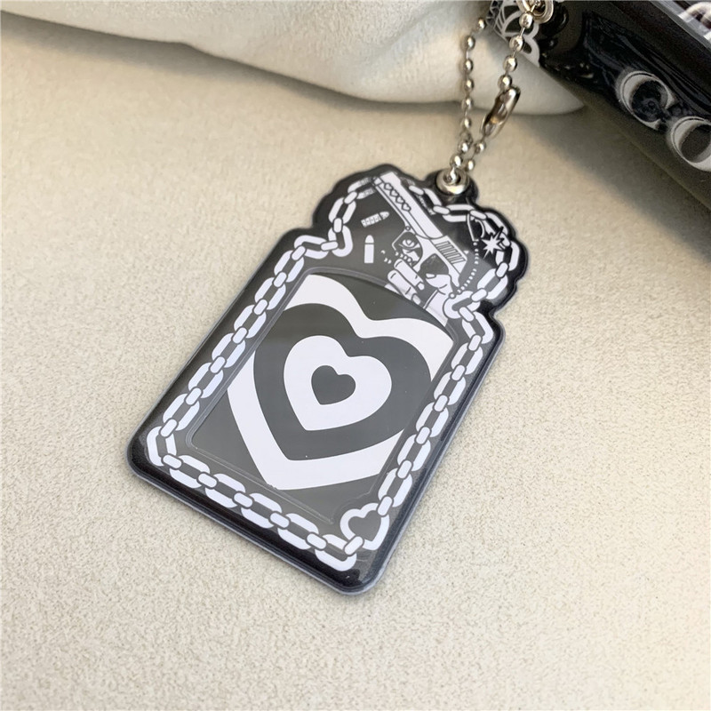 Kawaii kártyatartó pisztoly sötét stílusú Kpop fotókártya kulcstartó Idol fotókártya borító ujjak védő medál iskolai helyhez kötött