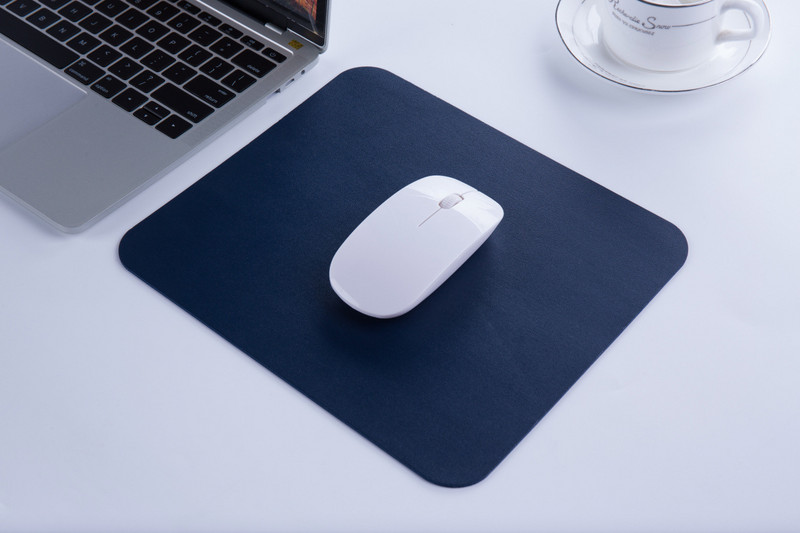 Podložka pod myš z PU kože, podložka pod notebook, počítačový stôl, domáca kancelária, vodotesná protišmyková moderná klávesnica, podložka pod myš, podložka na písanie