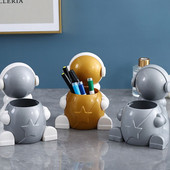 Višenamjenska praktična stolna dekoracija Kutija za pohranu Organizator kozmetike Zidna polica za WC Držač za olovke za astronauta