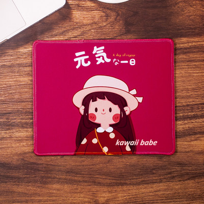2022 nova Mouse Pad Deskpad 21*26cm Kawaii Pad Gaming Slatka podloga za stol Ured Home PC Računalo Tipkovnica Zaštita djevojka