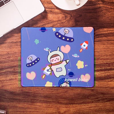 2022 nova Mouse Pad Deskpad 21*26cm Kawaii Pad Gaming Slatka podloga za stol Ured Home PC Računalo Tipkovnica Zaštita djevojka