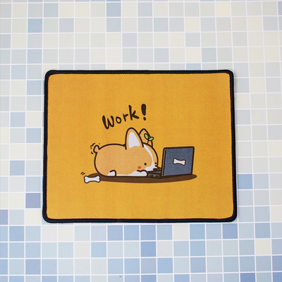 Сладка подложка за мишка Kawaii Подложка за мишка Писане Подложки за игрално бюро за PC Компютър Kerboard Deskpad Desktop Protection Pad 26x21cm