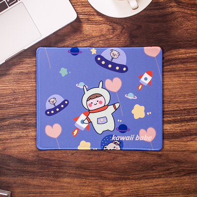 Mouse Pad Deskpad 21*26cm Kawaii Pad Gaming Wrinting Cute Desk Mats Office Home PC Computer Keyboard Protector girl paintings