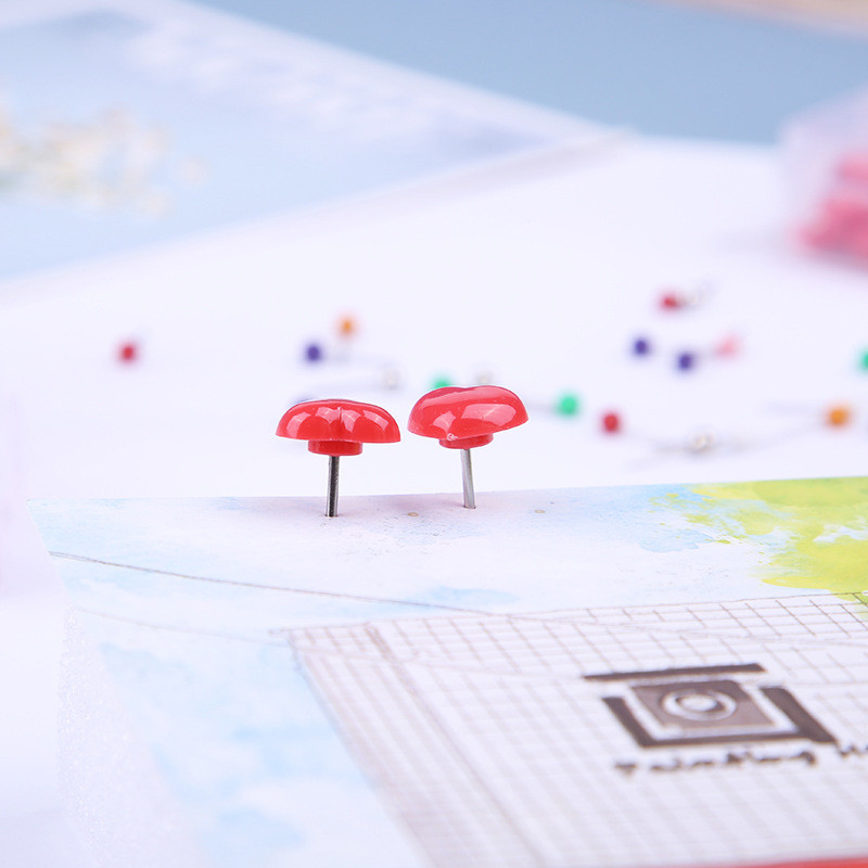 50db/doboz Szív alakú műanyag minőségi parafa tábla biztonsági színes nyomógombos csapok Irodai kellékek Iskolai kellékek