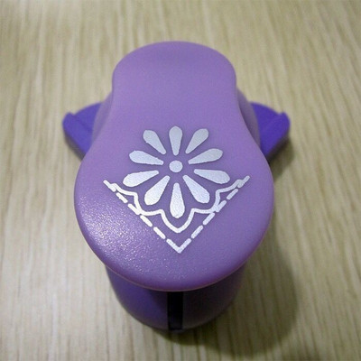 Veliki reljefni DIY kutni papir za ispis karata Oblikivač spomenara Uređaj za reljefno bušenje rupa Dječji ručno izrađeni zanatski dar