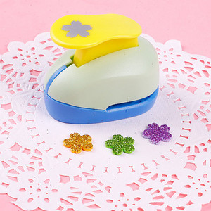 Besplatna dostava 5/8'' 15 mm DIY Rezač papira Eva Foam Maker Puncher Scrapbooking Rad Rezanje Štednja za djecu Hole Punch Flower Furador