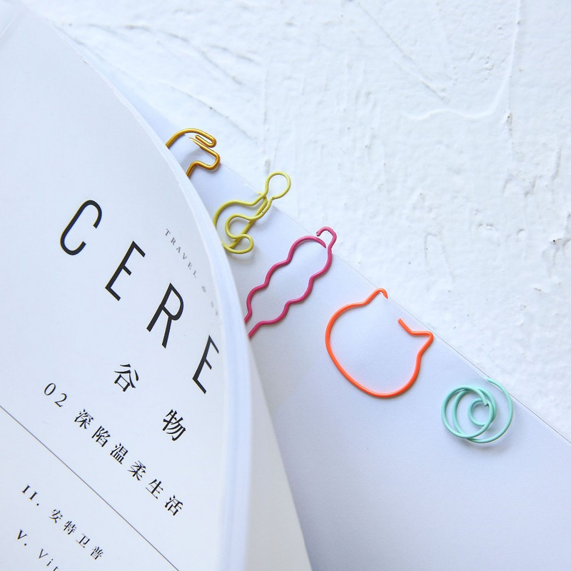 18 τμχ Χαριτωμένα διακοσμητικά ποδηλάτου χειρονομίες Κλιπ σε σχήμα ζώου Κλιπ σημείωσης λευκώματος αποκομμάτων Μεταλλικό συνδετικό συνδετικό συνδετήρα σελιδοδείκτης χαρτικά