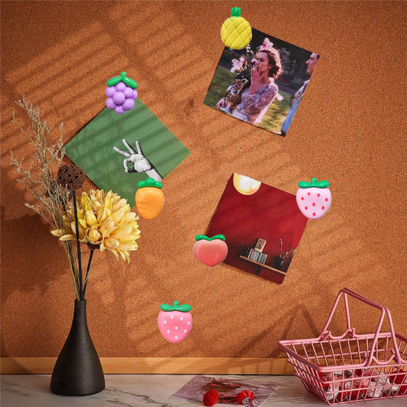 30 buc Ace de împingere cu căpșuni, struguri, ananas, cleme decorative, știfturi drăguțe în formă de fructe, știfturi de desen pentru hărți de plută