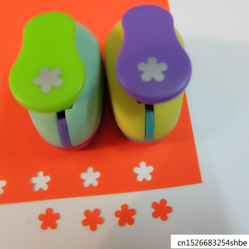 Mini Furador 8/10 mm cvjetni ukrasni rezač papira šuplji bušač stroj za ručno utiskivanje izbušeni spomenar Furadores Eva