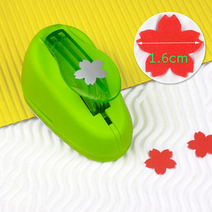 Noua sosire Mașină de embosare fără efort Craft Paper Pomson Card EVA Copii Handmade Materiale DIY Dispozitiv de embosare Perforator