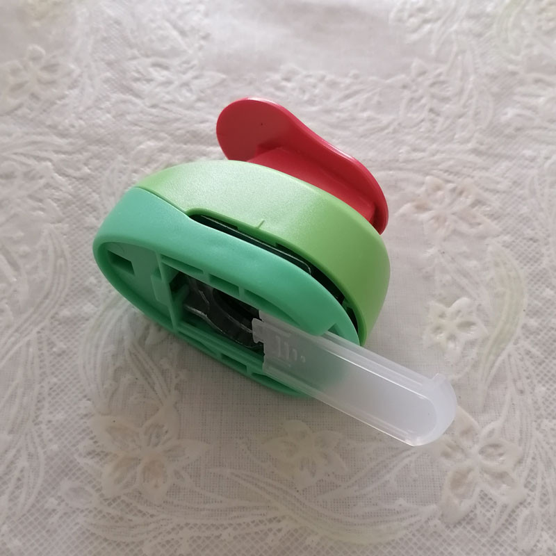 1 kom 1" 25 mm bušilica za rupe u obliku jabuke Rezač zanatskog papira Scrapbooking Stroj za rezanje EVA dizajna za školsku djecu Izrada čestitki