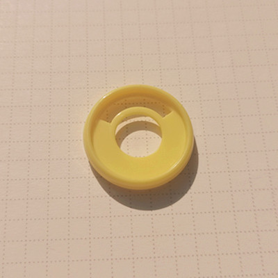 30PCS28MM uus seeneauguga märkmikuköitmistarvikud saab sisestada pliiatsi plastikust köitmisrõngast, sidumispandlast,