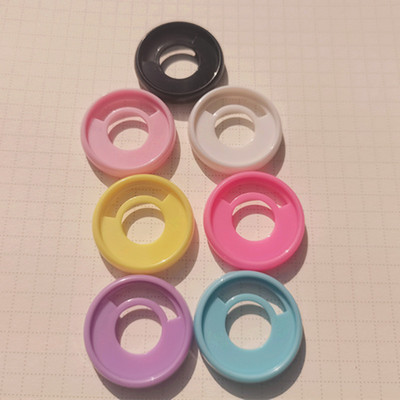 30PCS28MM uus seeneauguga märkmikuköitmistarvikud saab sisestada pliiatsi plastikust köitmisrõngast, sidumispandlast,