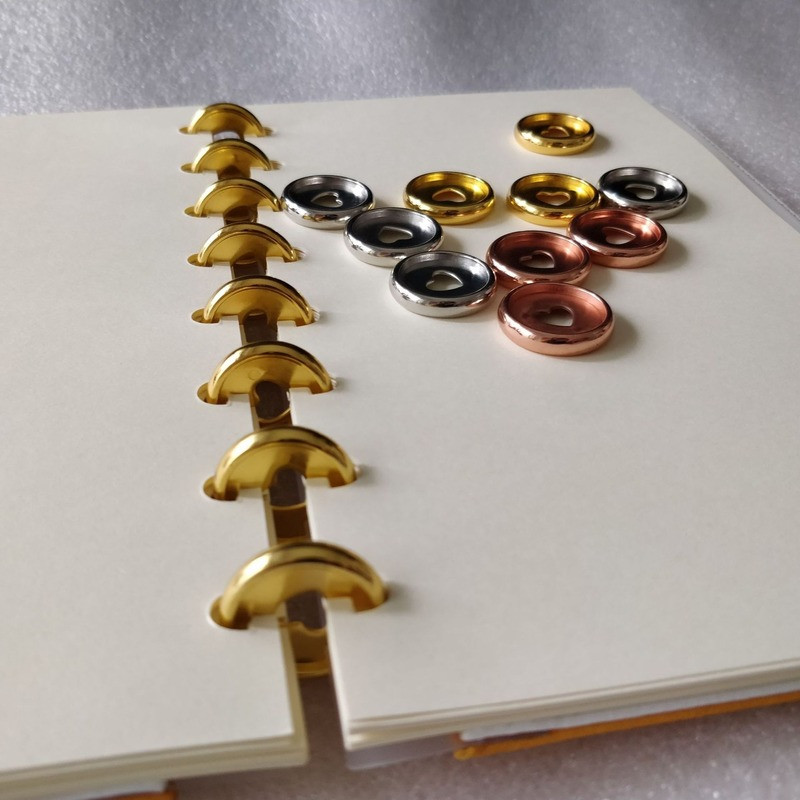 12PCS Prsten za uvezivanje od 35 mm za prijenosno računalo s rupom u obliku gljive, blok za bilježnice, plastična zavojnica s otvorenim listovima, sklopiva plastična kopča za disk od 360 stupnjeva