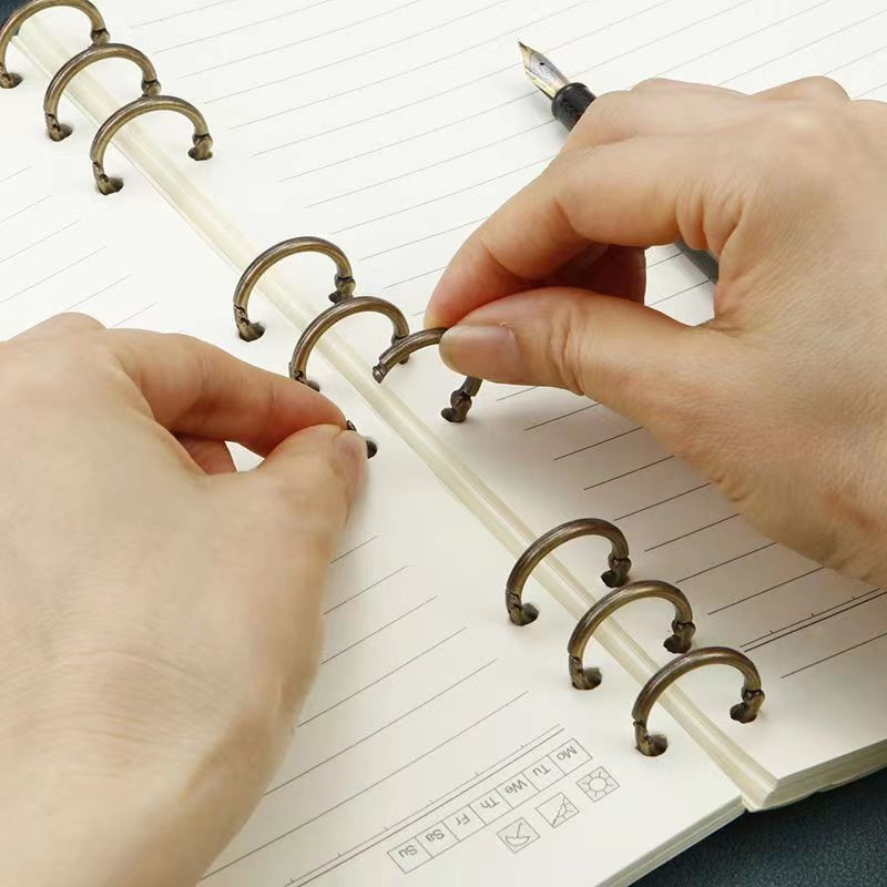 Retro metalni uvez za knjige s slobodnim listovima, prstenasti uvez sa šarkama i bambusovim klapnama, 3 prstena za prijenosno računalo, album, spomenari, isječci, ključ kartice
