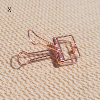 Kis irodai kellékek könyvcsipesz irodaszer mappa al-szín fém hosszú farok klip kötési klip retro fecskefarkú klip