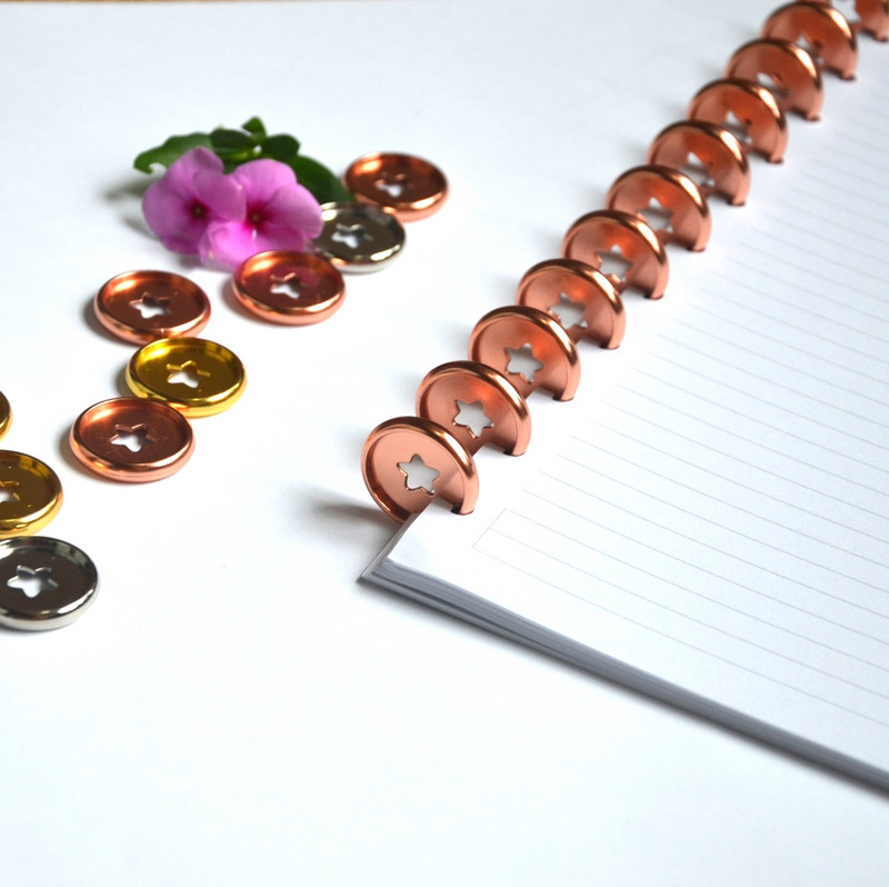 12 buc. 27mm caiet pentru ciuperci, buton, accesorii din plastic, cataramă pentru disc, carte de mână, discuri de legare pentru cărți, buton slăbit, liant A5