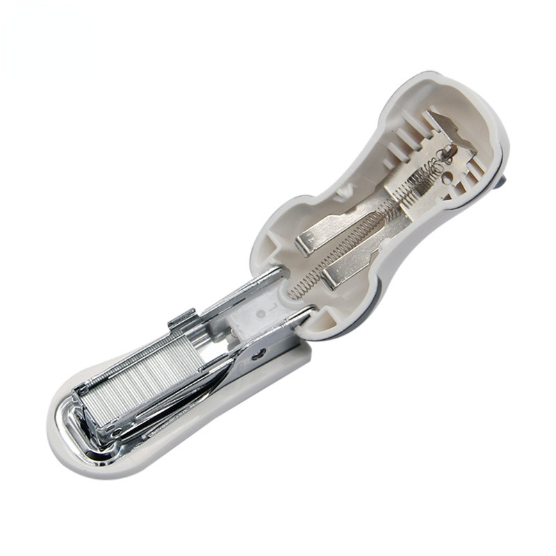 Nešiojamas mielas animacinių filmų segiklis Panda Office Home Popierinių dokumentų knygų įrišimo mašina Mini segtuvo segtukas