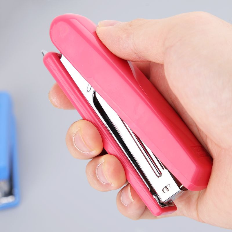 Kaasaskantav metallist käsitsi klammerdaja Kasutab nr 10 klambrit lauaarvuti kooli kontoritarbed Kaasaskantavad ja vastupidavad