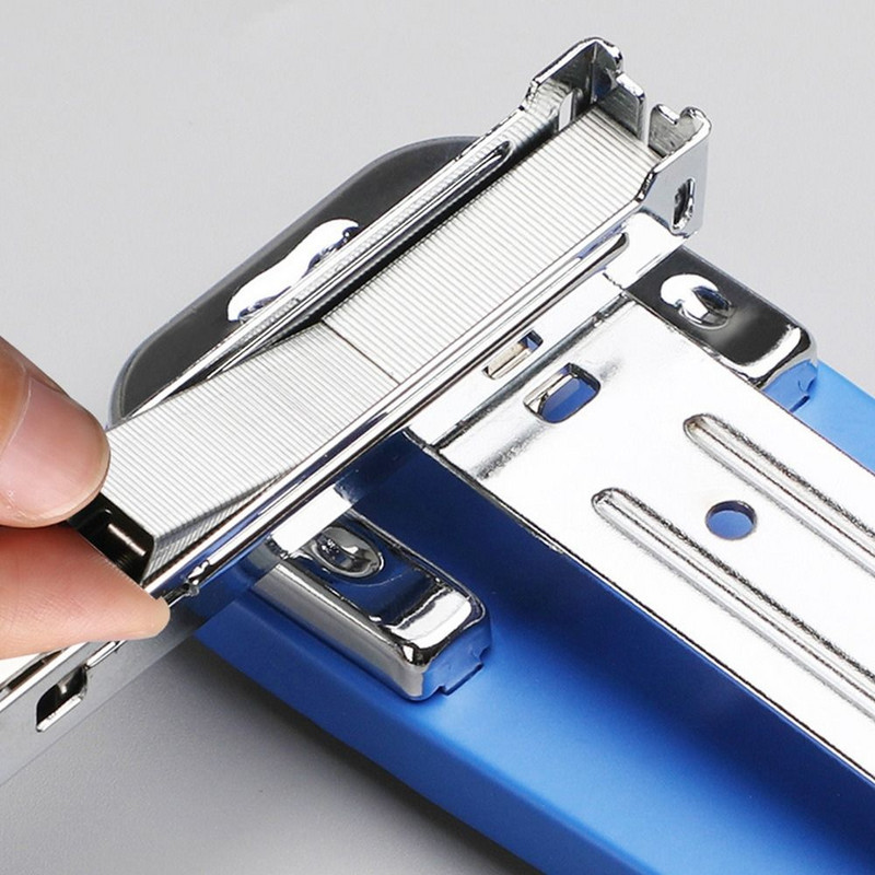 360 laipsnių pasukamas didelio našumo segiklis Naudoti 24/6 26/6 kabės Lengvas ir ilgas segiklis Mokyklinis biuro popieriaus įrišimo reikmenys