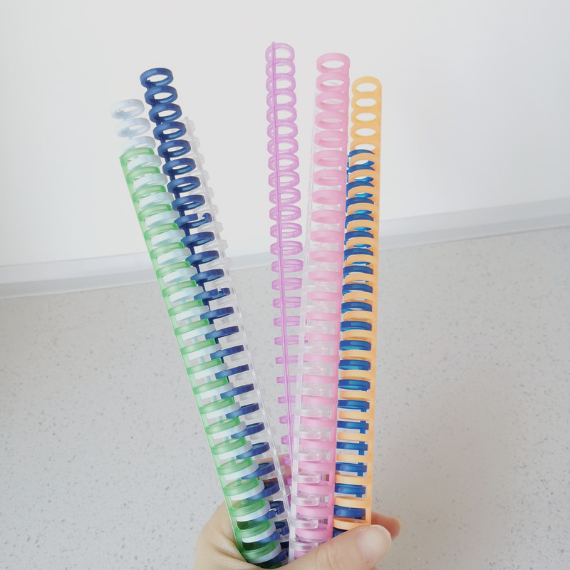 Bandă de legare cu cataramă cu inel de legare de 12 mm mașină perforată A4 / 30 găuri B5 / 26 găuri pentru documente, lanț de hârtie în foițe libere din plastic