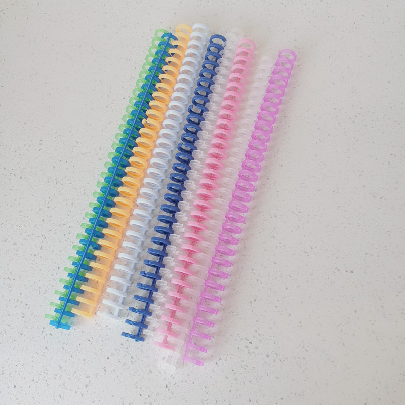 Bandă de legare cu cataramă cu inel de legare de 12 mm mașină perforată A4 / 30 găuri B5 / 26 găuri pentru documente, lanț de hârtie în foițe libere din plastic