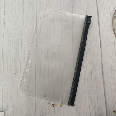 A6 iesiešanas kabatas Rāvējslēdzējs Ērtas caurspīdīgas krāsas PVC mapes 6 gredzenu piezīmjdatora iesiešanas datnes Ziņojumi Iesiešanas maisiņi Biroja piederumi