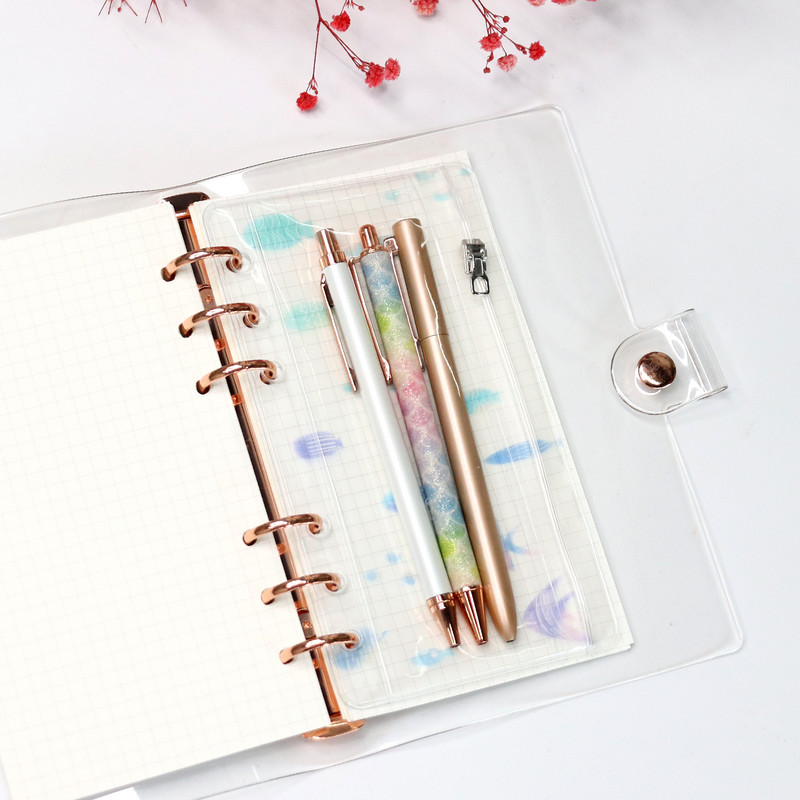 Ocean Series Small Fish A6 tárolótáska 6-lyukú cipzáras bőr kagyló asztali papíráru tárolótáska Irodai Iskola Otthoni Irodaszerek