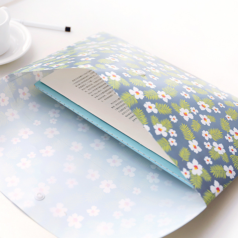 Patvarus aplankas, gėlėtas, popierinis, A4 formato raštinės reikmenys, raštinės reikmenys