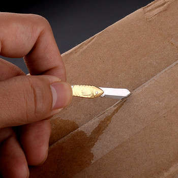 Мини джобен сгъваем нож Малък универсален нож Преносим ключодържател за самозащита Нож Занаятчийска кутия Опаковъчна кутия Резачка за хартиени пликове