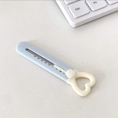 MINKYS Kawaii Mini buzunar Love Heart Art Cuțit utilitar Express Box Cuțit tăietor de hârtie Artizanat Instrumente de împachetat Papetarie