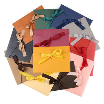 Красива класическа ретро многоцветна вратовръзка Перлени хартиени пликове върху крафт за сватбена покана подарък плик Чанта за поздравителни картички