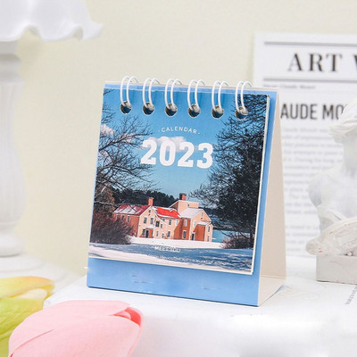 1 vnt. 2023 m. Naujųjų metų kalendorius Purpurinis debesies peizažo raštas Apverčiamas kalendorius staliniam kompiuteriui stovintis mini kalendorius