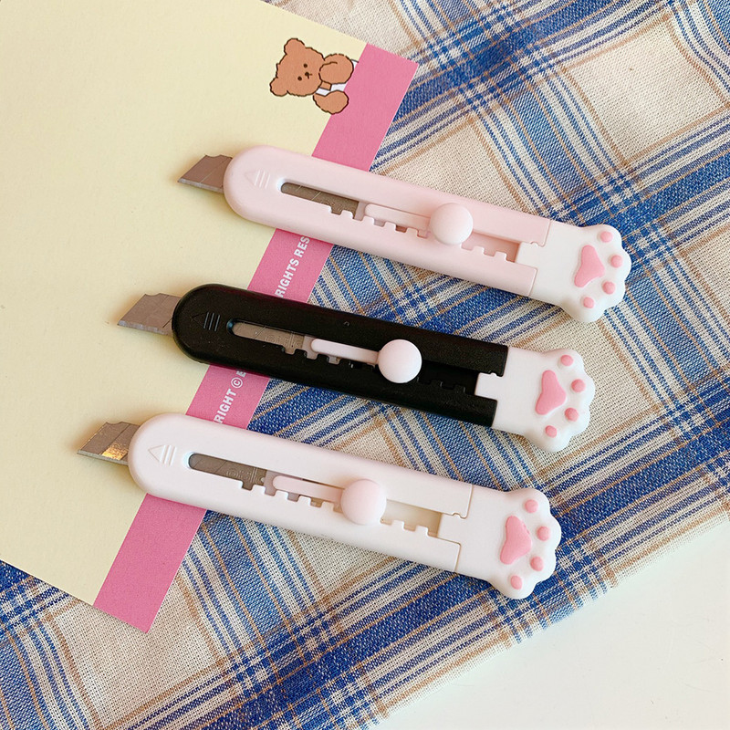 1PC Kawaii Mini Pocket Cat Paw Art Utility Knife Express Box Nož Rezač papira Craft Wrapping Punjiva oštrica Uredski materijal