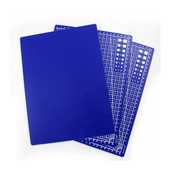 1 gab A4 griešanas dēlis ar režģa līnijām, vienpusējs apakšklājs darbvirsmas paliktnis audumu vatēšanai šūšanai, albumu veidošanas izglītības rīki