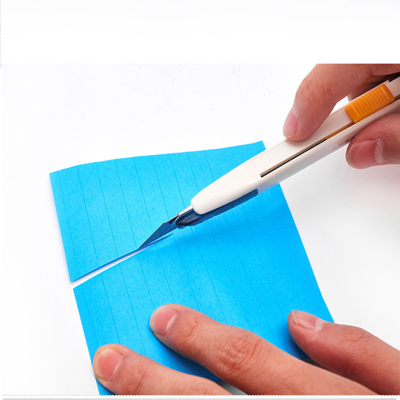 Stezanje protiv potresanja Oštar kut od 30° Mali pomoćni nož automatski zaključava Nož za rezanje papira Uredski pribor za rezanje