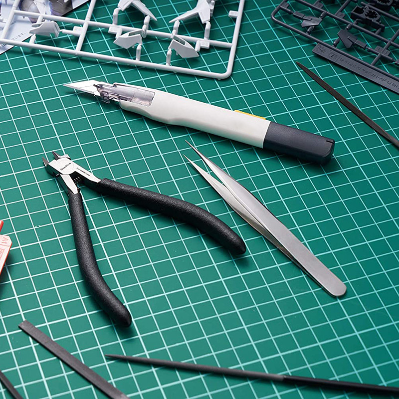 Stezanje protiv potresanja Oštar kut od 30° Mali pomoćni nož automatski zaključava Nož za rezanje papira Uredski pribor za rezanje