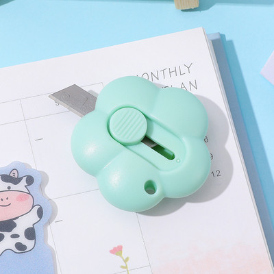 Cuțit utilitar Kawaii Mini cuțit de buzunar Laba de pisică Cutie expresă Deschizător de plicuri Cuțit de hârtie Lamă reîncărcabilă Papetarie coreeană