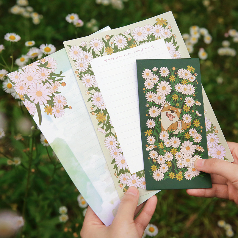 Kūrybingas gėlių krūmas, vokas, laiškas, popierinis kostiumas, mažas šviežias prisipažinimas, meilės laiškas Mieli blankai, raštinės reikmenys mokykliniai reikmenys