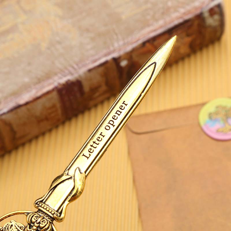 Metalinis retro komunalinis peilis Mini nešiojamasis popieriaus pjaustytuvas Laiškų vokų atidarytuvas Express dėžutės peilis dėžutės pjaustytuvas peilis mokiniams reikmenys