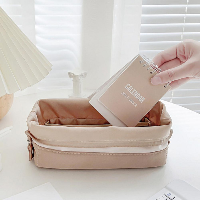 Mali korisni 2023. Jednostavan za čitanje Mjesečev lunarni planer kalendar Prijenosni stolni ukrasni kalendar za dom