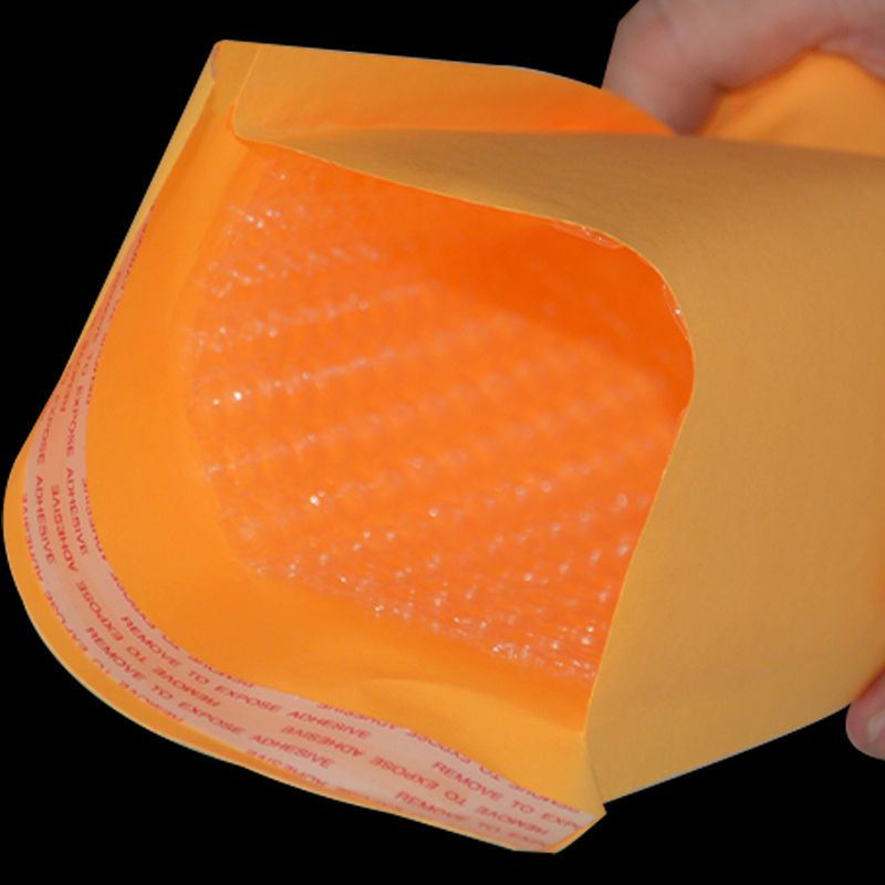 50db/tétel Buborékfólia csomagoló borítékhoz Sárga polietilén levelezőtasakok ruha csomagolásához Szállítási boríték kis méret 9*13+4cm