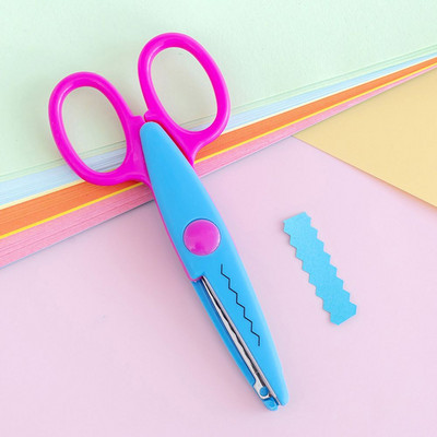 1 бр. Сладък Kawaii Scrapbook Хартия Безопасност за възрастни Помощна програма за деца Ученици Преносими малки мини джобни ножици Резачка Канцеларски материали